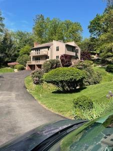 168 Farmington Place, Greensburg, Pennsylvania 15601