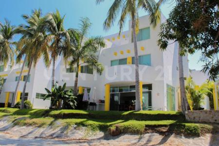 Villa XCARET SN,, Acapulco, Guerrero 39900, Mexico