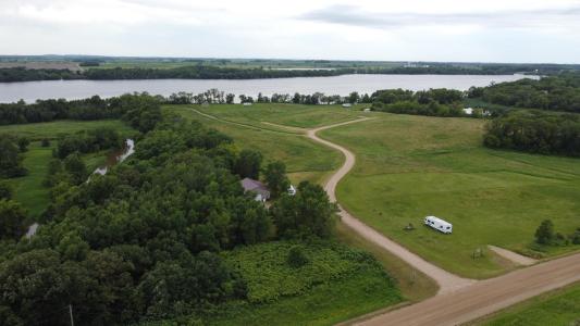 10212 Vista Trail NW, Evansville, Minnesota 56326, USA