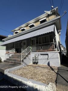 738 N Manhattan Court, Hazleton, Pennsylvania 18201, USA