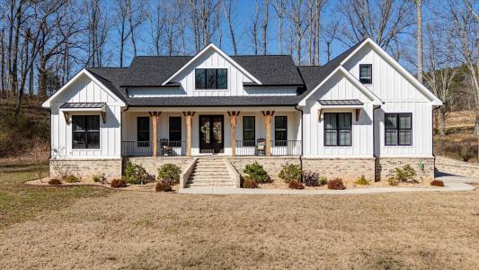 835 Edgewater Way, Jasper, Tennessee 37347, USA