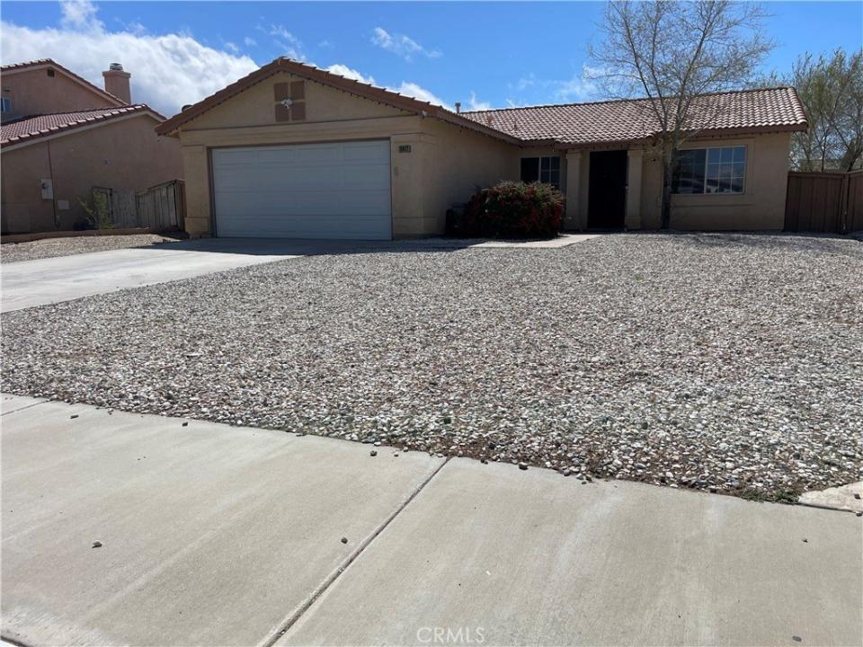 11417 Star Street, Adelanto, California 92301