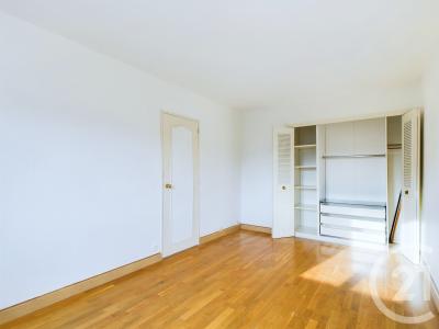 Elancourt, Île-de-France 78990, アキタン