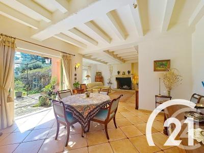 Taillades, Provence-Alpes-Côte D'Azur 84300, França