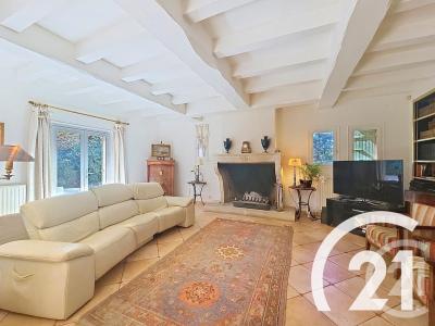 Taillades, Provence-Alpes-Côte D'Azur 84300, França