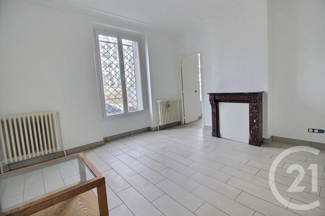 Pantin, Île-de-France 93500, France
