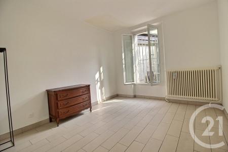 Pantin, Île-de-France 93500, France