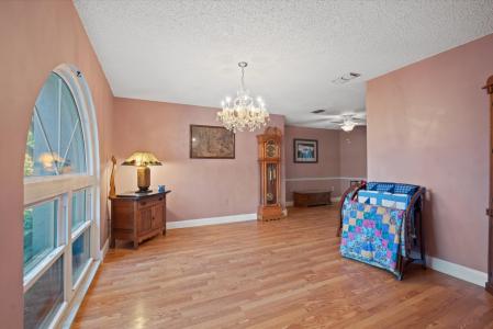 4089 Lehman Ln., Lakeland, Floryda 33813, USA