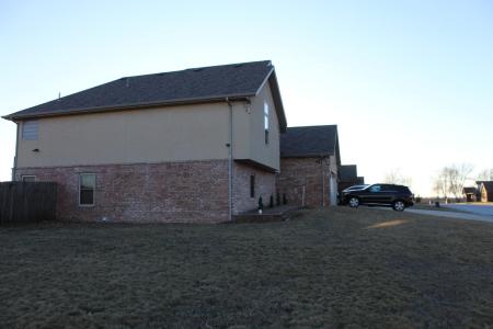 1100 Chicory Lane, Aurora, Missouri 65605, USA