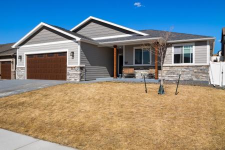 5612 Opal Dr, Cheyenne, Wyoming 82009, USA