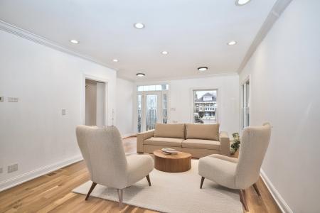 1106 Rose Avenue, Des Plaines, Illinois 60016, États-Unis