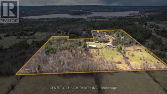 754 CROOKED RAPIDS ROAD NORTH, North Algona Wilberforce, Ontario K0J 1T0, CANADÁ