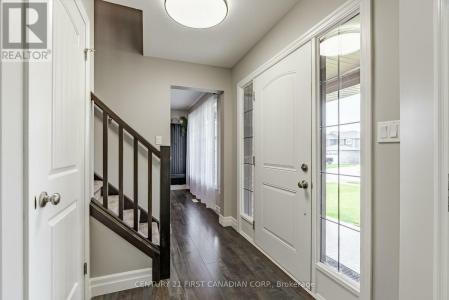 181 GILMOUR DRIVE, Lucan Biddulph (lucan), Ontario N0M 2J0, Canada