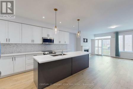 56 CUPPLES FARM LANE, East Gwillimbury (mt Albert), Ontario L0G 1M0, Kanada