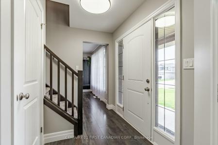 181 GILMOUR DRIVE, Lucan Biddulph, Ontario N0M 2J0, Canada