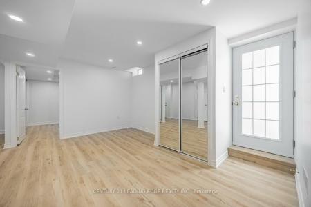 42 NORTHAMPTON STREET, Brampton, Ontario L6S 3Y7, Canadá