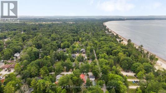 49 32ND STREET NORTH, Wasaga Beach, 安大略省 L9Z 2C4, 加拿大