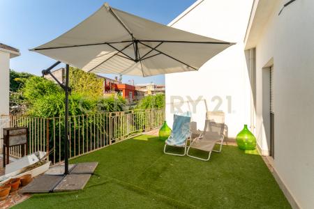 Via Sartori, Giarre, Sicilia 95014, Италия