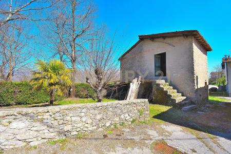 Località Casella, Molazzana, Toscana 55020, Italy
