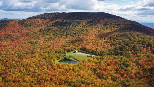 860 True North Way, Jay, Vermont 05859, USA