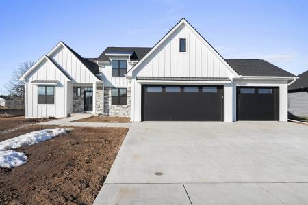 1766 ARBOR GATE Lane, Green Bay, Wisconsin 54311, USA