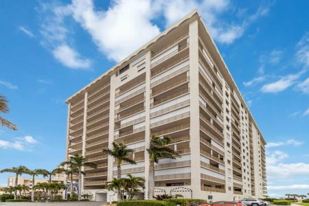 750 N Atlantic Avenue Pent House #4, Cocoa Beach, Florida 32931, USA