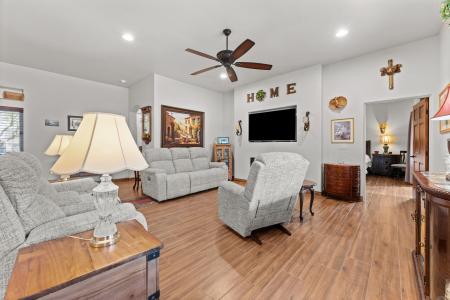 695 N Topeka Circle, Wickenburg, Arizona 85390, HOA KỲ