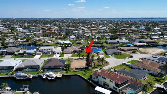 4964 Seville Court, Cape Coral, 佛羅里達州 33904, 美國