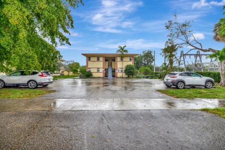 825 SW 10th St, Hallandale Beach, Floride 330009, États-Unis