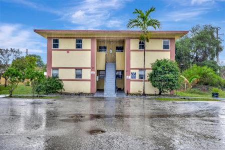 825 SW 10th St, Hallandale Beach, Floride 330009, États-Unis