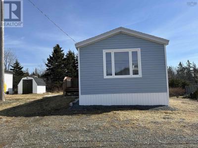 11 SMITH LANE, Watt Section, Nova Scotia B0J 3B0, Canada