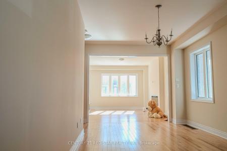 34 ICON STREET, Brampton, オンタリオ L6R 0B8, カナダ