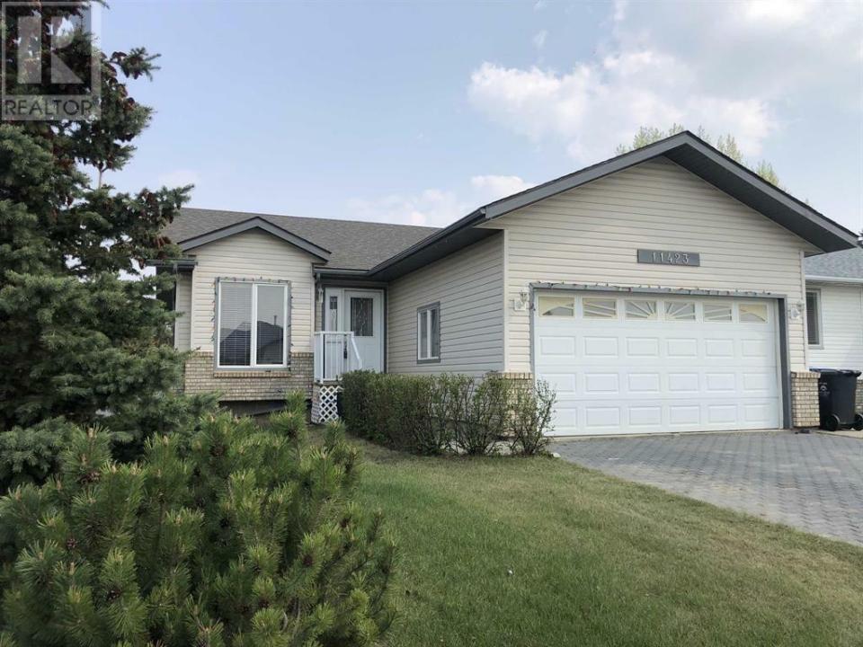 11423 96A STREET, Fort St. John, British Columbia V1J 7E5, Canada