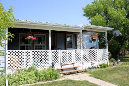 33009 RANGE ROAD 55, Rural Mountain View County, Alberta T0M 1X0, Canada