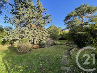 Marly Le Roi, Île-de-France 78160, アキタン