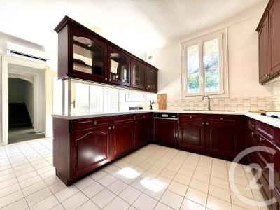 Marly Le Roi, Île-de-France 78160, アキタン