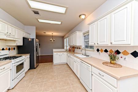 4437 Chickasaw CT, Austin, 德克薩斯州 78749, 美國