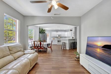 170 SW Peacock Boulevard 36-202, Port Saint Lucie, Flórida 34986, Estados Unidos