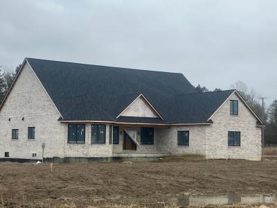 1546 ASHLEY LN, Allenton, Michigan 48002, USA