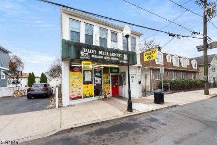 117 Valley Rd, Clifton City, NJ 07013, USA