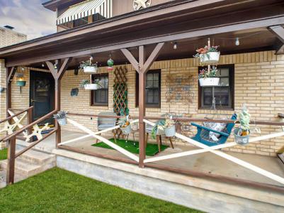 708 11th E, Cameron, Texas 76520