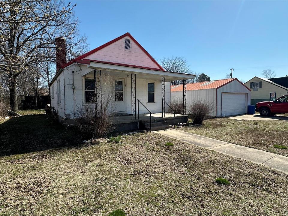 104 Selma Street, Sikeston, Missouri 63801