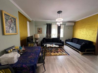 21 Dhjetori, Tirana, Albania