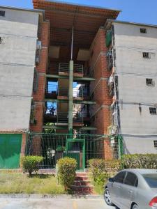 Avenida San Pedro, Nueva Casarapa 1220, Guarenas, Miranda 00001, Венесуэла