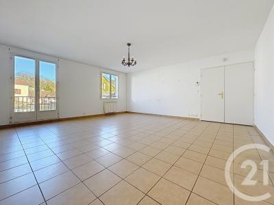 Montigny Sur Loing, Île-de-France 77690, France