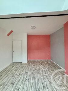 Moulins, Alvernia 03000, Francia