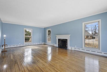 1203 Hewitt Street, Neenah, Wisconsin 54956, USA