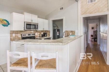 2134 W Highway 180, Gulf Shores, Alabama 36542