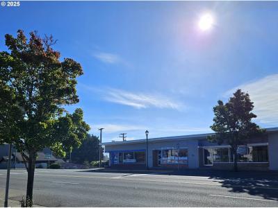 601 CHETCO AVE, Brookings, Oregon 97415, USA