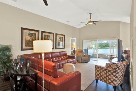 496 LAKE SUZANNE DRIVE, Lake Wales, Flórida 33859, Estados Unidos